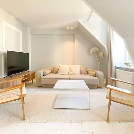 Apartment In Trendy And Vibrant Norrebro Area *