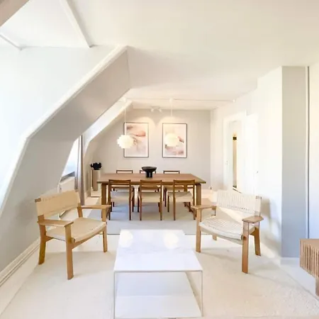 Apartment In Trendy And Vibrant Norrebro Area
