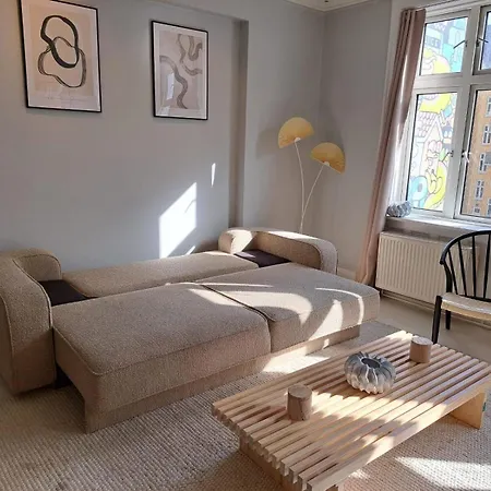 In Trendy And Vibrant Norrebro Area Apartamento