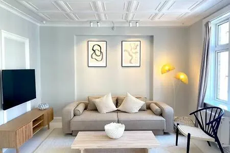 Apartamento In Trendy And Vibrant Norrebro Area *